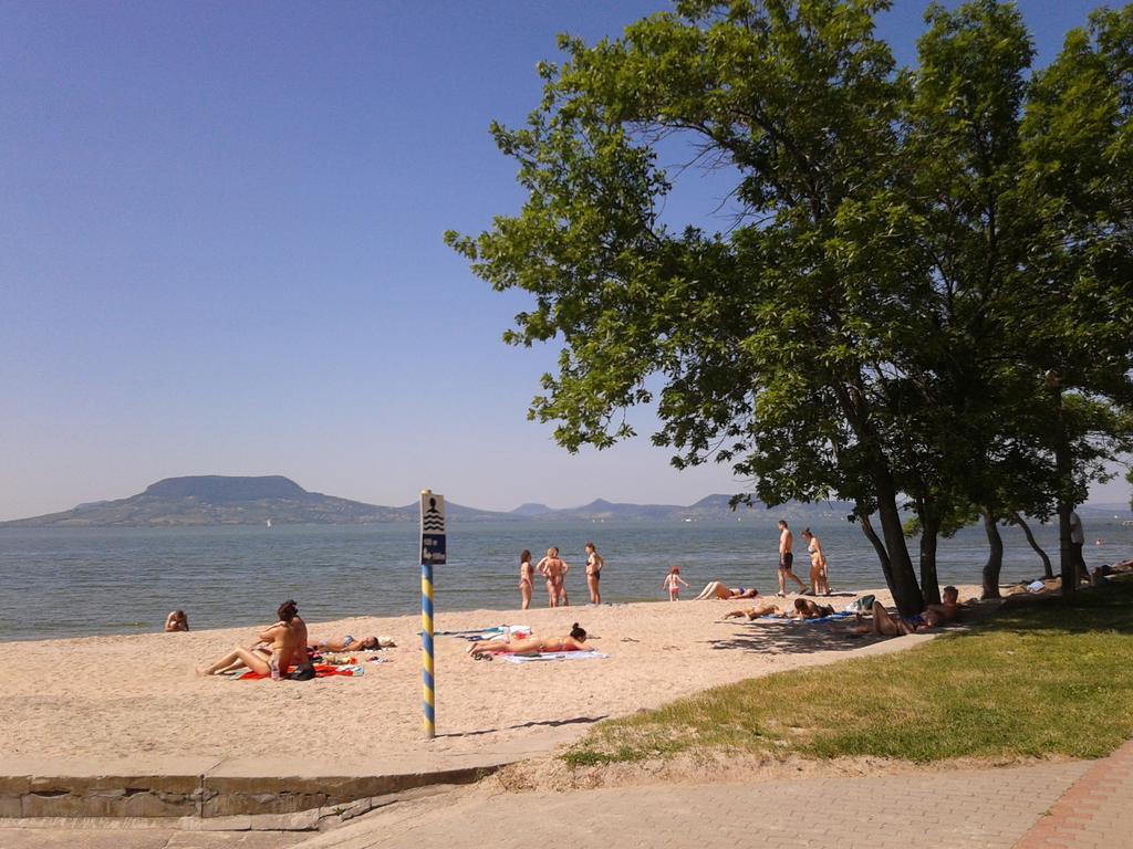 Kék Kuckó Vendégház Fonyód Szoba fotó